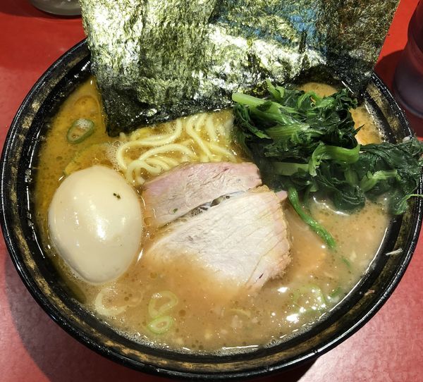 「チャーシューメン＋味玉（￥800＋￥100）」@厚木家の写真