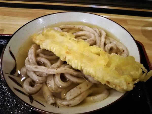 「かけ￥280＋ちくわの天ぷら￥120」@讃くの写真