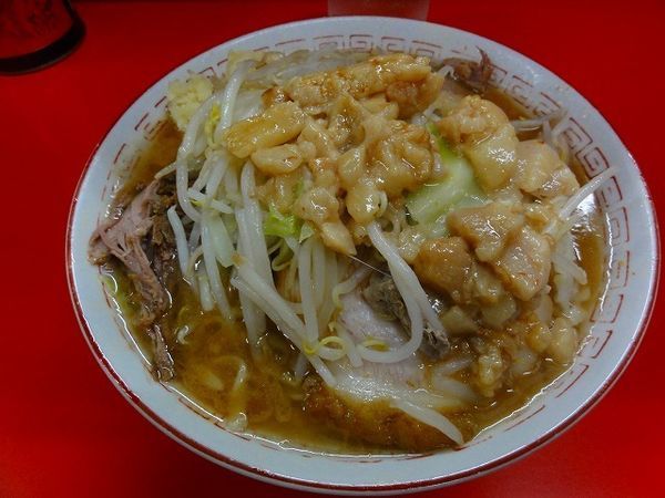 「ラーメン750円　野菜少な目ニンニク脂」@ラーメン二郎 松戸駅前店の写真