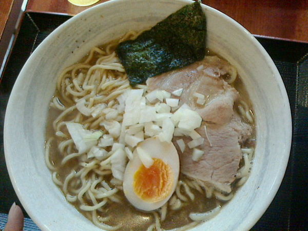 「煮干しラーメン、大盛」@麺旨のほんわかの写真