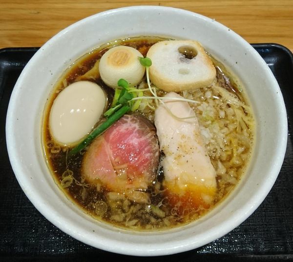 「中華そば＋味玉」@つけめん・らーめん・煮干そば 金狼の写真