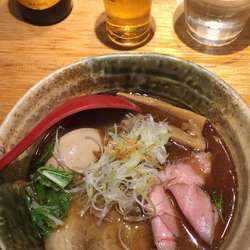 味玉焼きあご塩らー麺