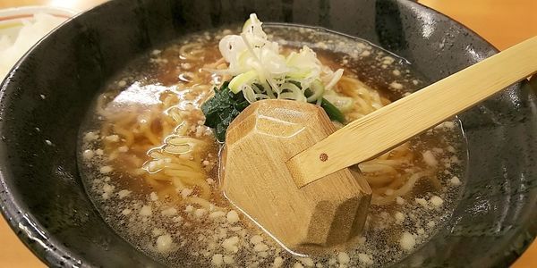 「醤油ラーメン+餃子3コ+半ライス(ランチBセット)」@天下一 飯田橋店の写真