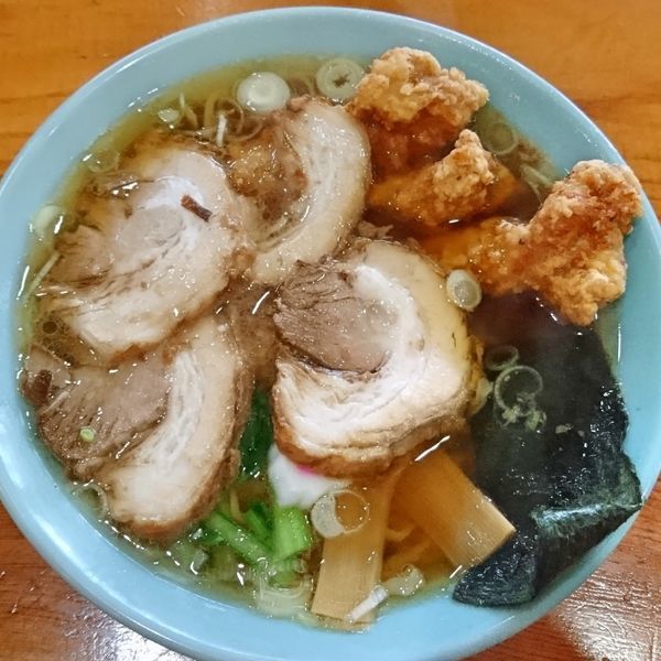 「唐揚ラーメン850　チャーシュー200」@佐野らーめん 麺屋 翔稀の写真