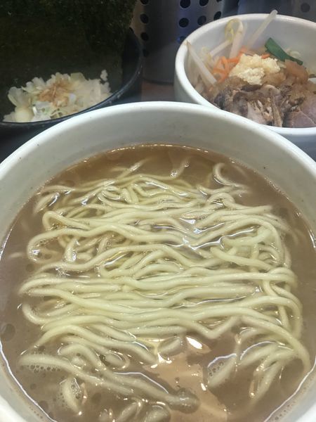 「らーめん+スタベジ+ラーメンによく合うネギごはん」@麺処 一笑の写真