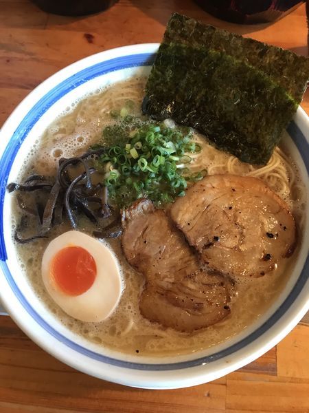 「九州豚骨らーめん+替玉(¥700+¥100)」@麺屋 大谷の写真