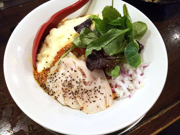 「トマトとトウモロコシのクリームそば」@立ち呑み居酒屋 金町製麺の写真