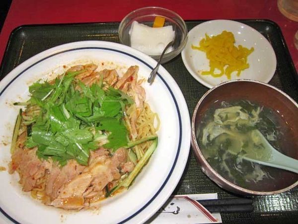 「バンバンジー冷麺　700円（ランチ）」@花彫酒家の写真