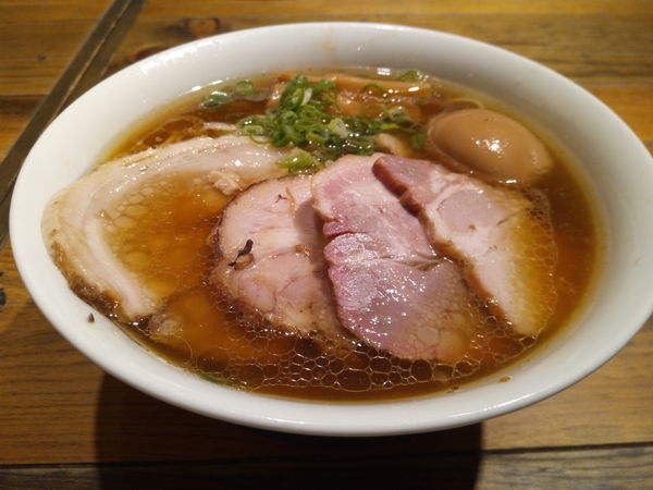 「特製中華そば」@松戸中華そば 富田食堂の写真