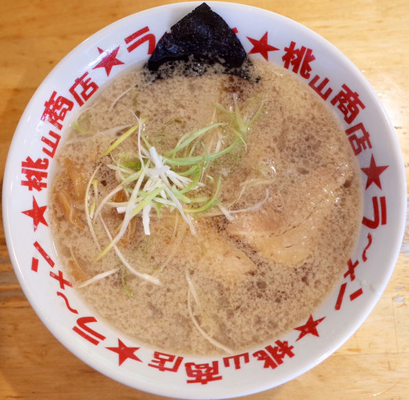 「桃山ラーメン…750円」@桃山商店の写真