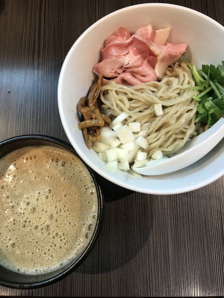 「牡蠣味噌つけ麺」@味噌専門店 〜味噌呉田   life〜の写真