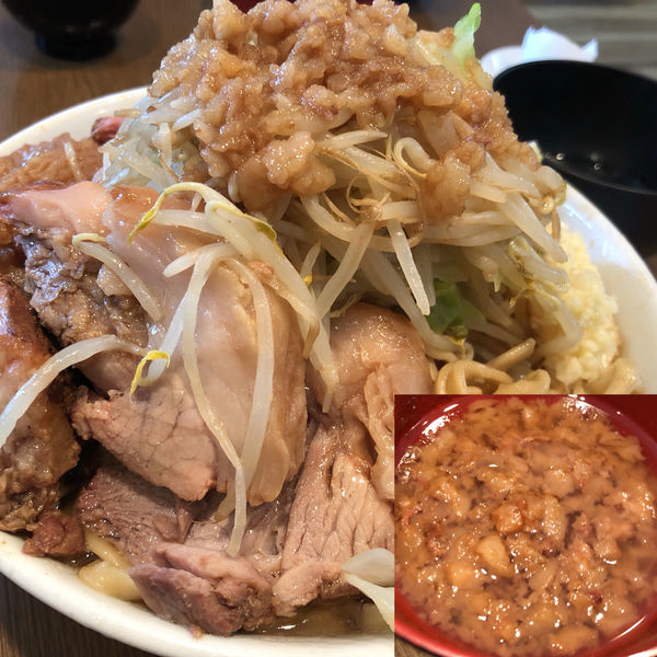 「豚ラーメン＋麺増し400g（全増し）＋生玉子」@俺の生きる道 つくば店の写真