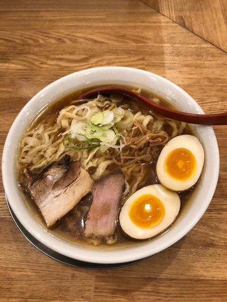 「味玉ラーメン（醤油）」@麺や 七彩 八丁堀店の写真