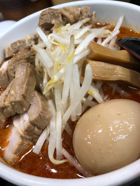 「辛味噌ラーメン＋チャーシュー増し」@味噌麺処 花道庵の写真