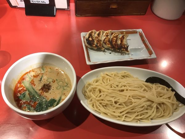 「坦々つけ麺 + 餃子」@つけめん工房 浅草製麺所の写真