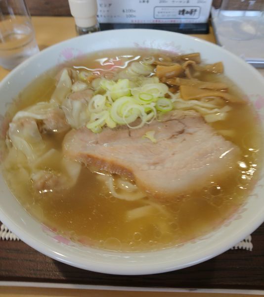 「塩ワンタン麺 大盛」@手打ちラーメン 清仁軒の写真