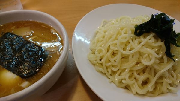 「きんやつけめん（中盛り）」@手打ちつけ麺 欣家の写真