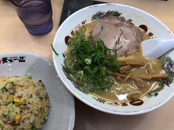 「チャーハン定食(こってり)」@天下一品 立川店の写真