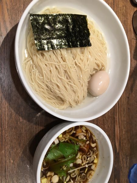 「醤油の旨味ソバ」@Tomboの写真