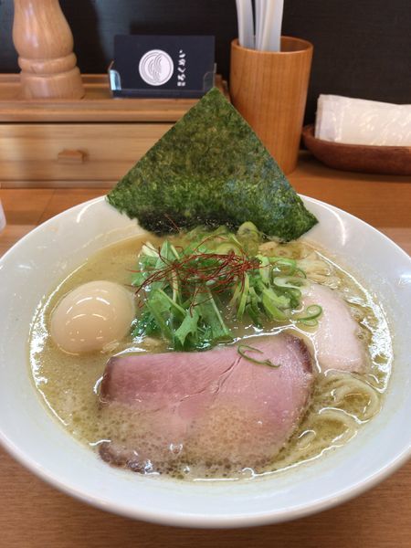 「鶏白湯真鯛そば」@麺処ろくめいの写真