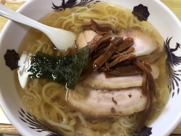 「チャーシュー麺大盛り」@手延ラーメン飛竜 大泉店の写真