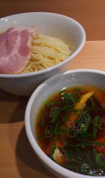 「つけ麺850円＋大盛り100円＝950円」@らぁ麺 はやし田 新宿本店の写真