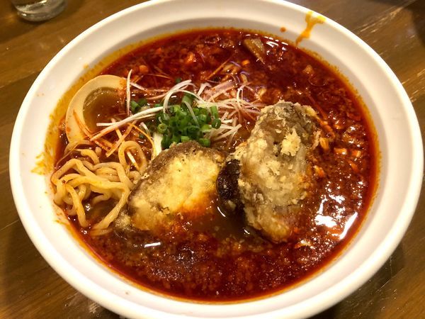 「デビルドラゴン 半辛 （1,050円）」@Dragon Noodle's ドラゴンラーメンの写真