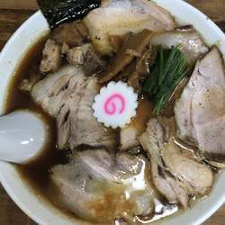 醤油チャーシュー麺