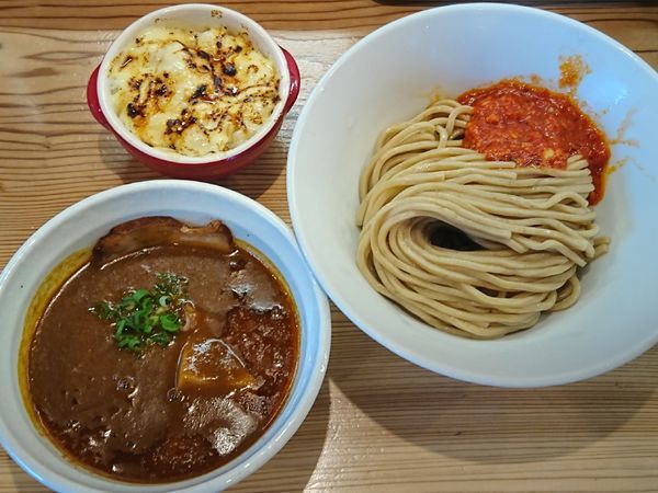 「【限定】海老カレーつけ麺￥880＋チーズご飯￥200」@らーめん いつ樹 本店の写真