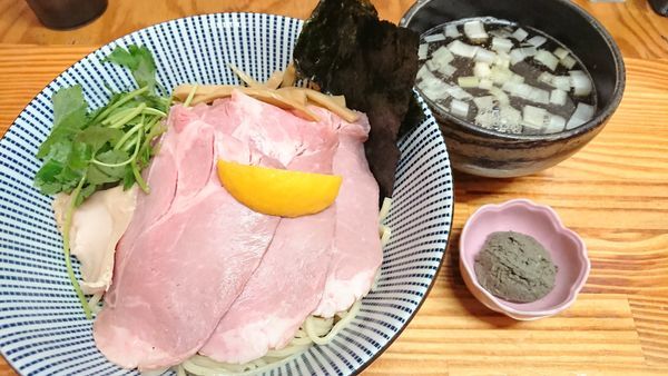 「煮干しつけ麺(大盛)」@中華そば よしかわの写真