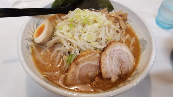 「濃厚極太麺味噌」@こだわり麺工房 かぐらの写真