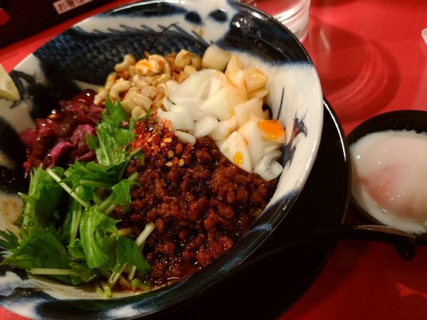 「担担麺900円+温玉100円」@スパイス担担麺専門店 香辛薬麺の写真