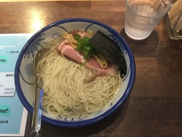 「弓削塩ラーメン（￥850）」@ねいろ屋 神保町店の写真
