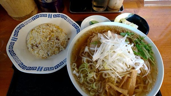 「深谷ねぎラーメンチャーハンセット」@畔鐘の写真