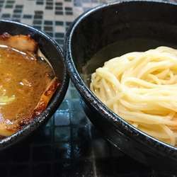 牛肉汁つけ麺（中盛）