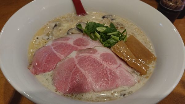「キノコとチーズの豆乳らーめん」@麺屋 紅の写真