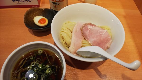 「つけ麺」@らぁ麺 はやし田 池袋店の写真