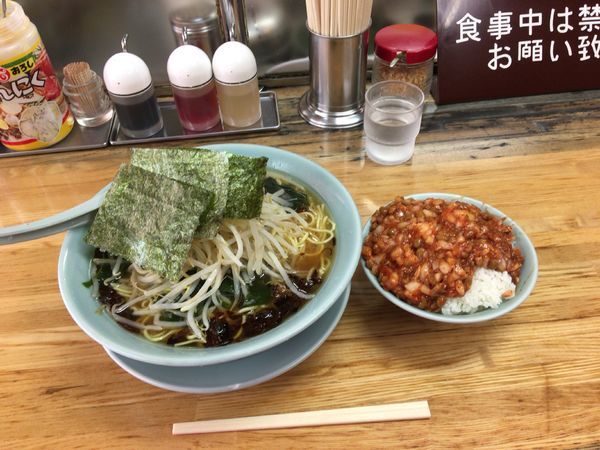 「中スペ＋ライス」@ラーメンショップ さつまっ子 スペシャル21の写真