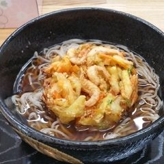 駐輪場そば 渚の画像