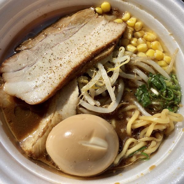 「熟成黒みそ牛ラーメン（特製）by虎徹×龍のひげ」@つくばラーメンフェスタ2018の写真