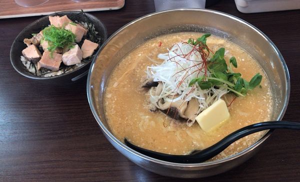 「味噌2(限定)＋チャーシュー丼(850円＋250円)」@RAMEN ブリキの木こりの写真