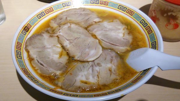 「スタミナラーメン（並）＋チャーシュー」@天理スタミナラーメン 近鉄奈良駅前店の写真