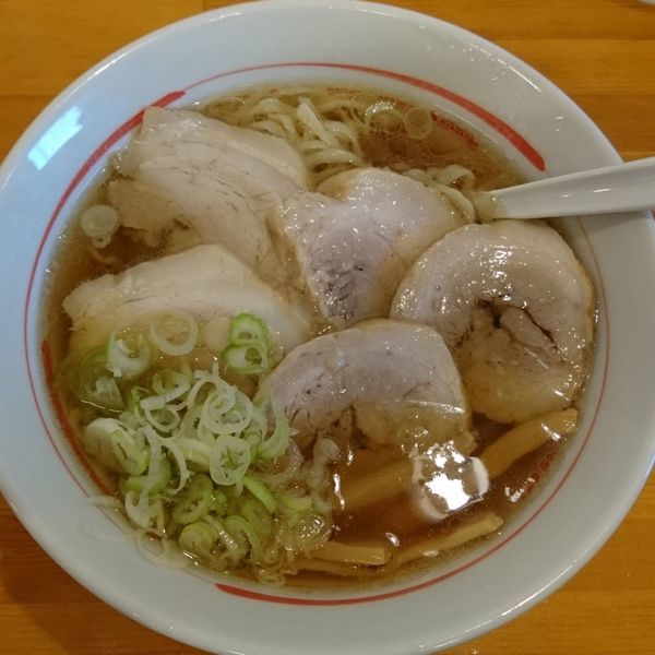 「チャーシューめん　900円」@手打ちらーめん なりやの写真