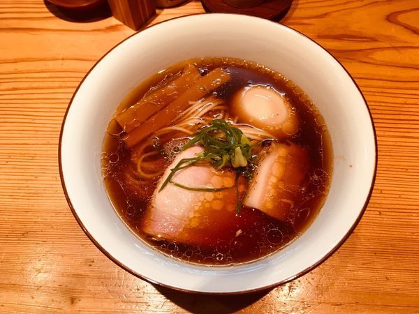 「醤油ラーメン」@らぁめん鴇の写真