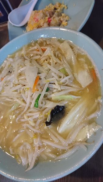 「タンメン、半炒飯」@中華 味一の写真