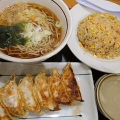 山田うどん食堂 谷塚店の画像