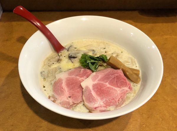 「キノコとチーズの豆乳らーめん（￥950）」@麺屋 紅の写真