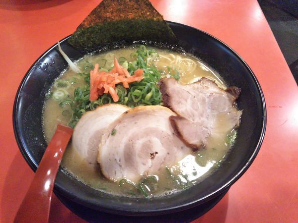 「ラーメン元味(豚骨醤油)」@特製ラーメン 大中 伏見店の写真