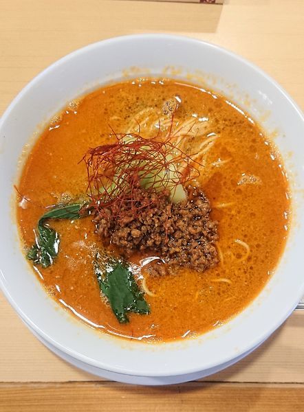 「極旨担々麺」@らーめんDINING れんげの写真