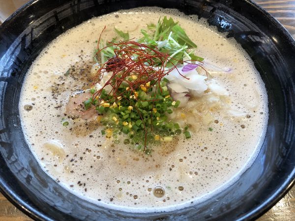 「豊潤はやぶさ　￥８９０」@麺屋はやぶさの写真